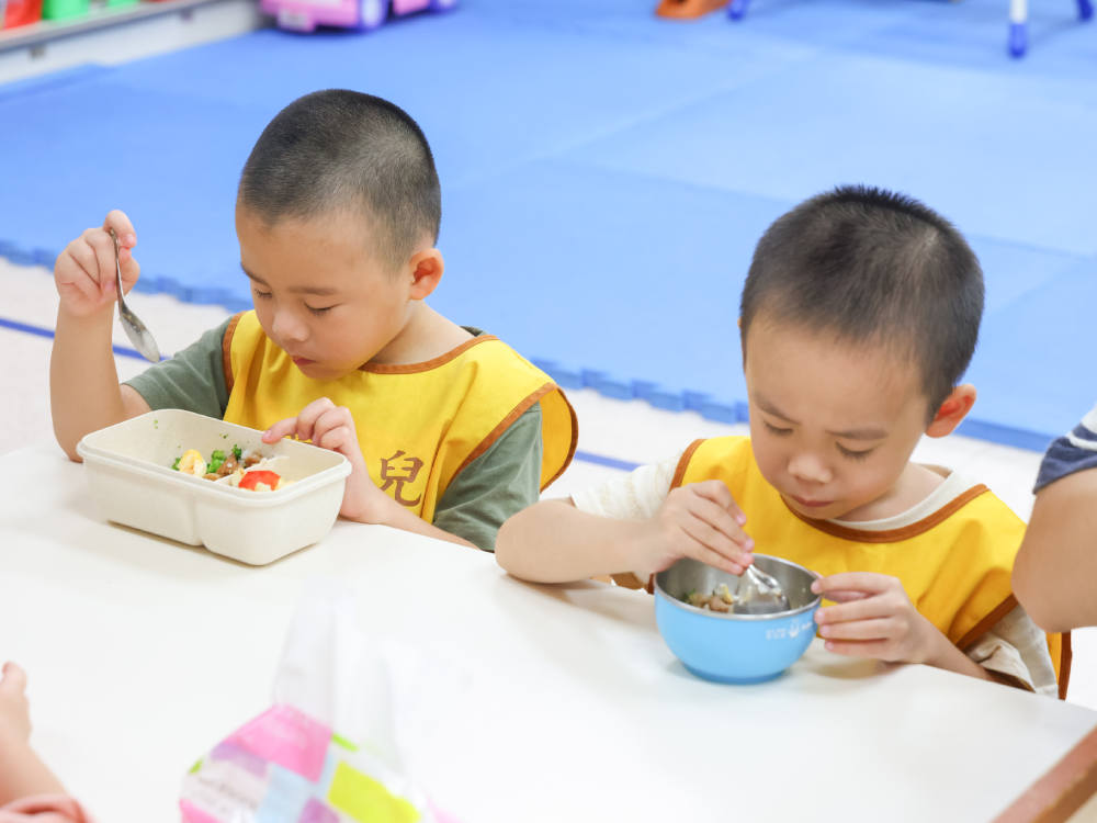 Let’s Eat！讓愛延續，讓幸福時時陪伴你——大戶屋與簡嫚書攜手心路基金會，邀您認購「小幸福食盒」助心路募集200萬服務經費，陪伴孩子健康長大！